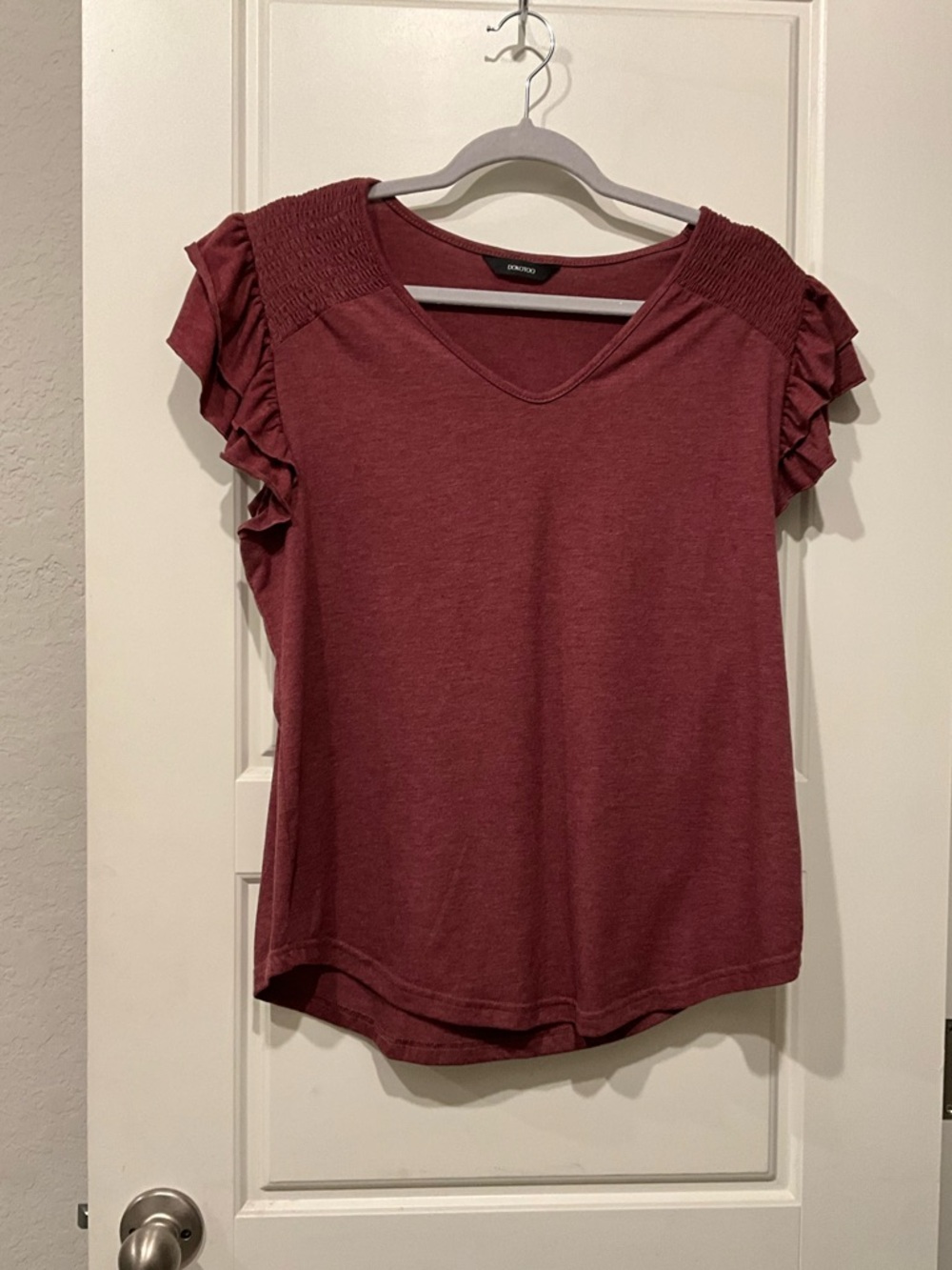 Women's Ruffle Sleeve Tee - Burgundy